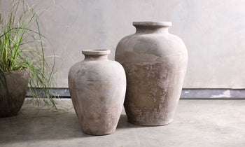 Affiti clay pots